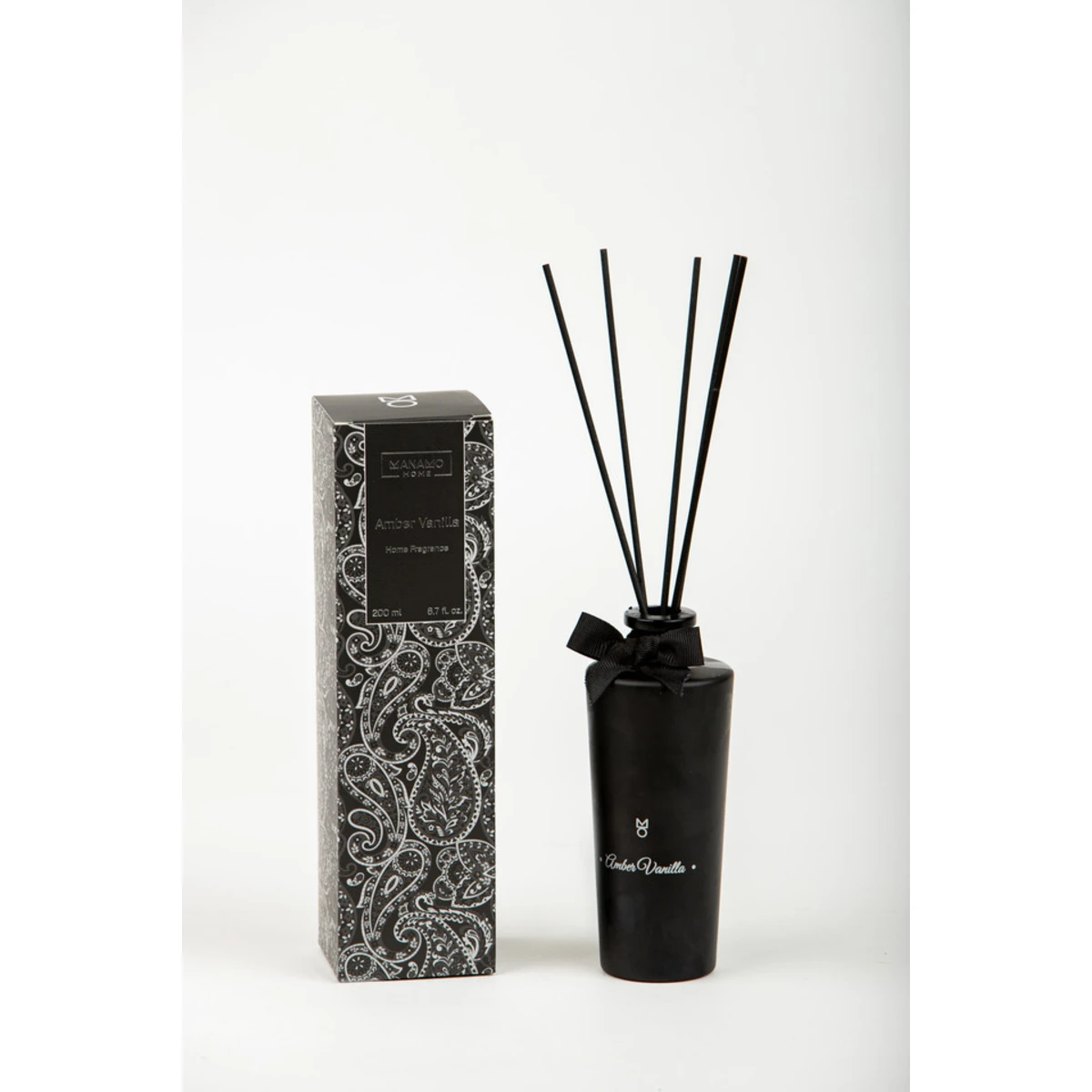 Manamo Amber Vanillla Reed Diffuser  Black 200 ml