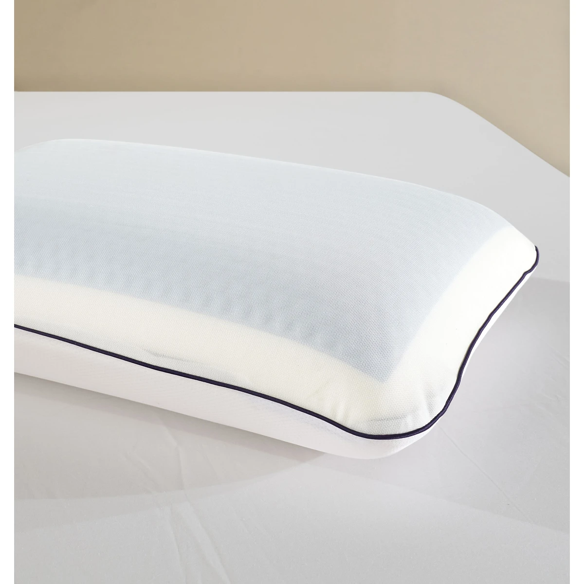 Manamo Visco Comfort Memory Foam Cooling Gel Pillow 1500 Gr 60x40 Cm White