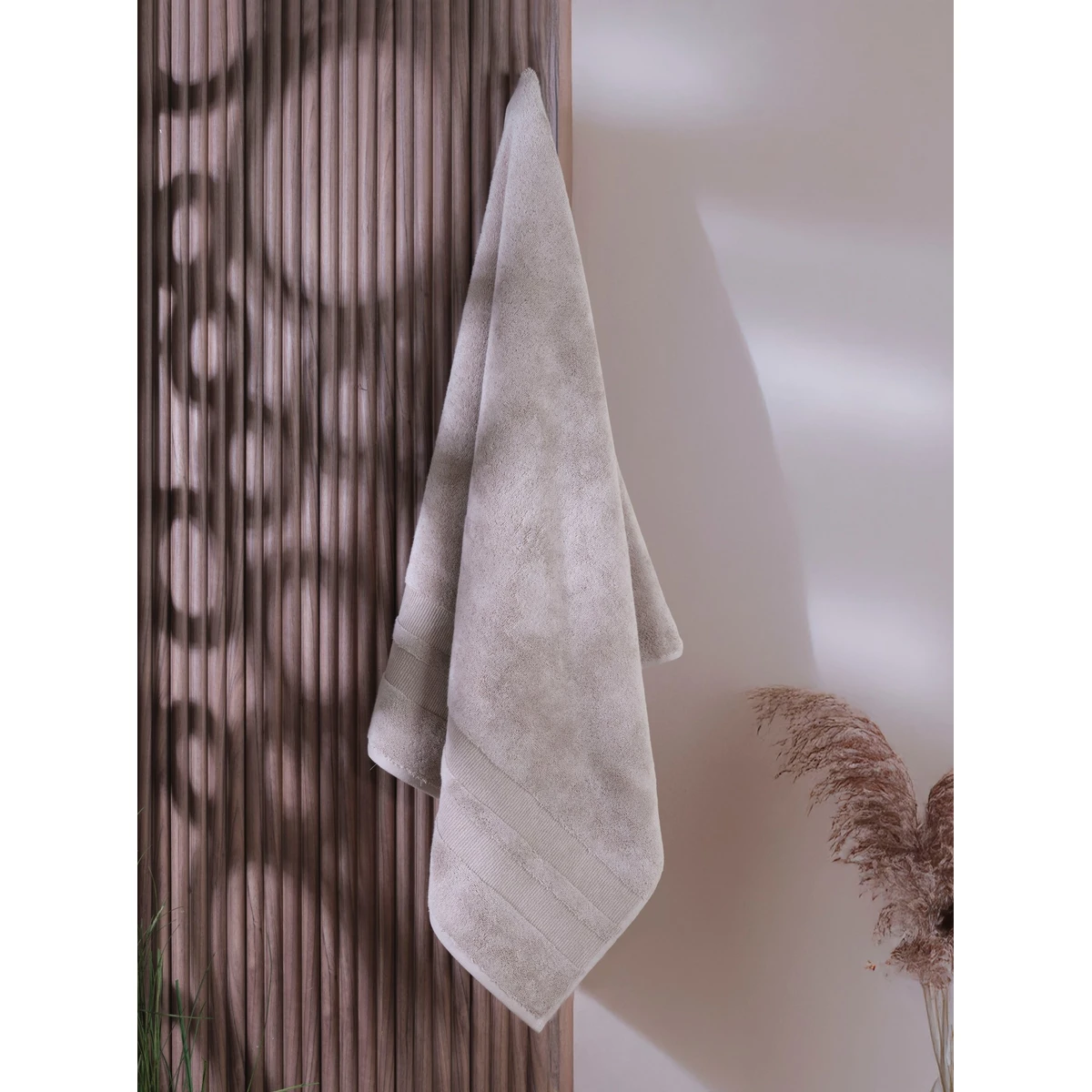 Manamo Savona Bath Towel Luxury Cotton Beige  75x150 cm