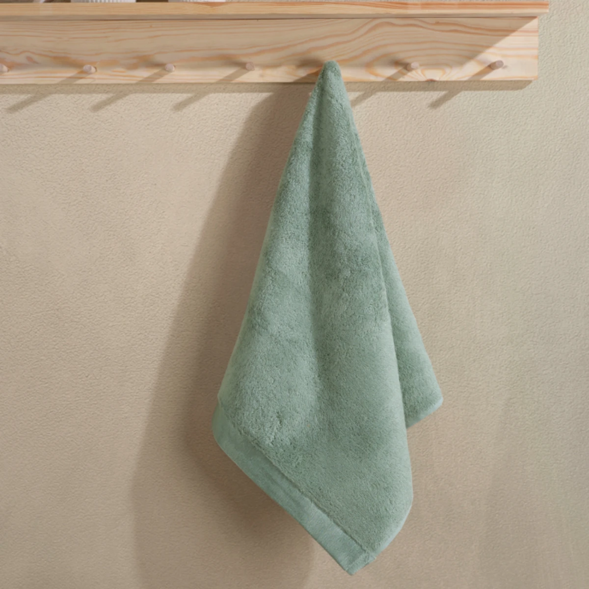 Manamo Pure Bamboo Face Towel Cameo 50x85 