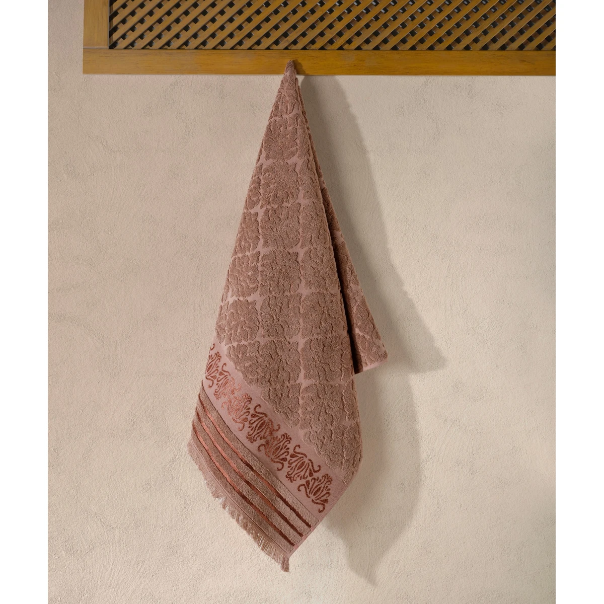 Manamo Paisley Jacquard Towel Bath Amber 70x140 cm