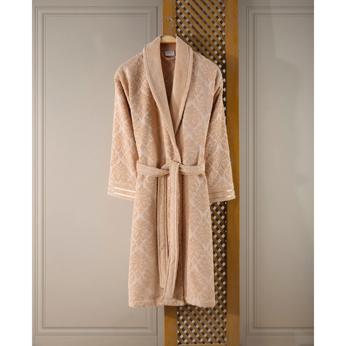 Manamo Paisley  Jacquard  Bathrobe Camel L/XL