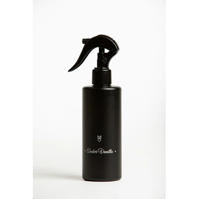 Manamo Amber Vanillla Room Sprey  Black 250 ml